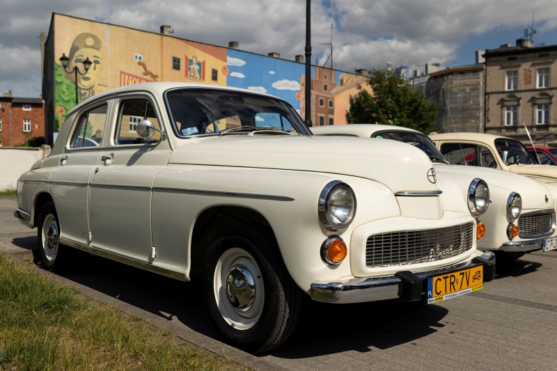 Pół wieku miłośników motoryzacji